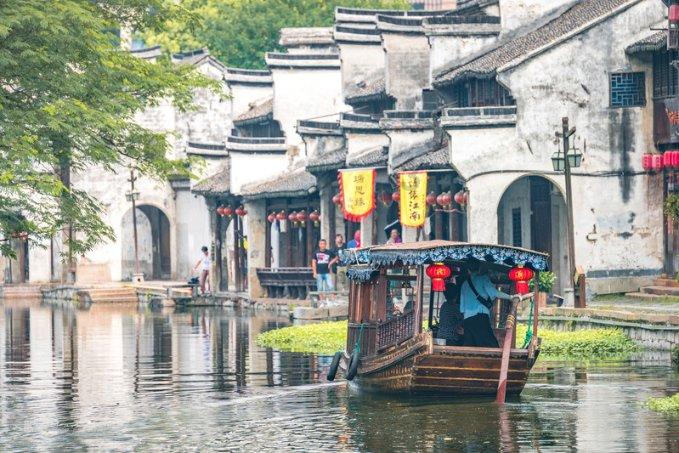 中超土豪欠债194亿元，苏宁泰达之后，这一球队能否起死回生？游戏画面